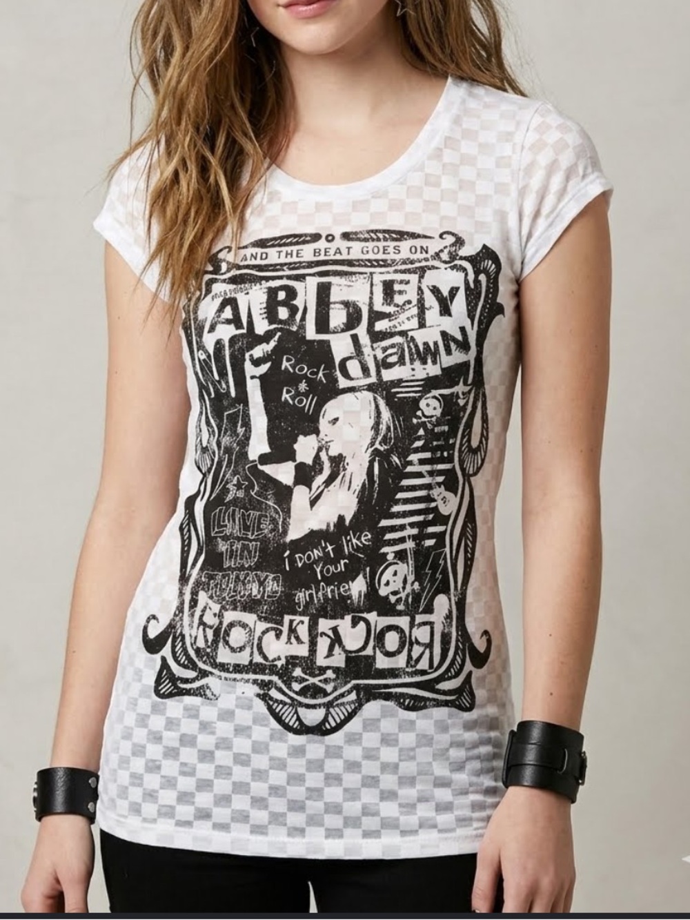 RARE Y2K Abbey Dawn Avril Lavigne “Live In Tokyo” White Short Sleeve Graphic Tee